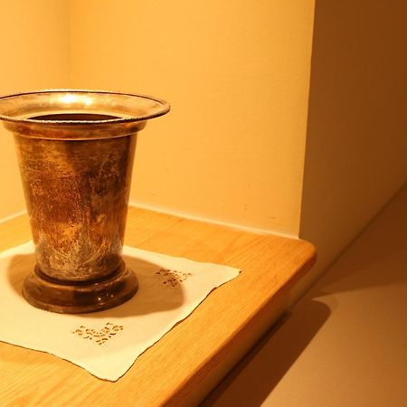 Goldener Hirsch Aparthotel Шрисхайм Екстериор снимка
