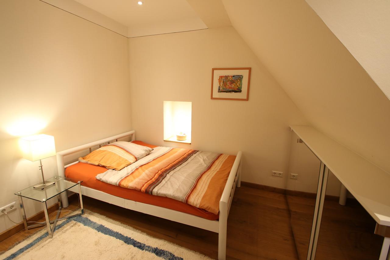 Goldener Hirsch Aparthotel Шрисхайм Екстериор снимка